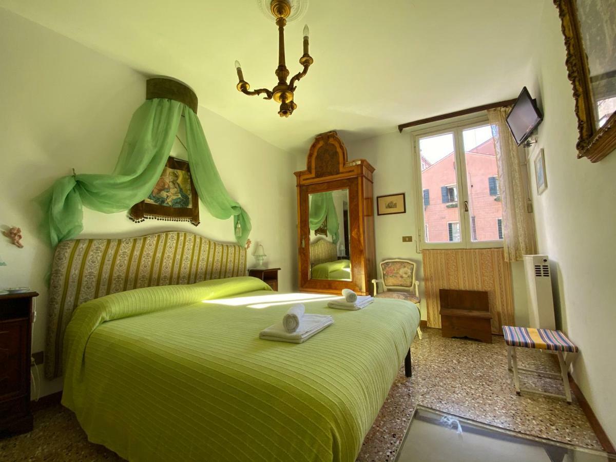 Bed and Breakfast Ca' Orfeo Венеция Экстерьер фото