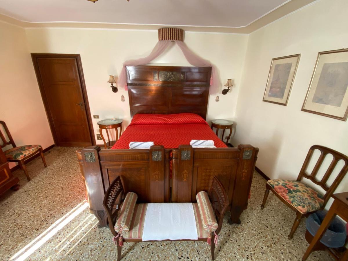 Bed and Breakfast Ca' Orfeo Венеция Экстерьер фото